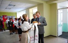 Фото 3: Школярам міста Суми подарували 60 книг львівських видавництв