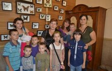 Фото 2: Для дітей із Залізничного району соціальні фахівці провели естетичну акцію