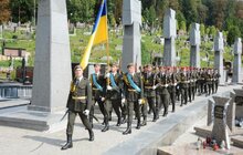 Фото 22: На Личакові вшанували пам’ять новітніх Героїв України
