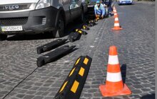 Фото 10: На пр.Свободи облаштовують окрему смугу для громадського транспорту