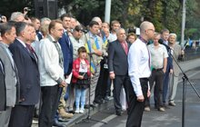 Фото 1: Урочиста церемонія підняття Державного Прапора України