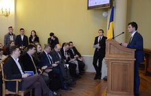 Фото 5: Львову вручили відзнаку «Молодіжна столиця України»