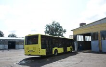 Фото 1: «На сьогодні всі нові машини, які придбані за рахунок коштів АТП № 1 і придбані в лізинг, — укомплектовані водіями, і ми випускаємо їх на маршрути», — Орест Хамула