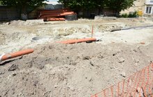 Фото 32: Ремонт вул. Б. Хмельницького: на ділянці від вул. Липинського до вул. Кукурудзяної вже нанесено два шари асфальту