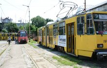 Фото 14: Дезінфекція електротранспорту продовжується: миття відбувається щоночі, а у вагонах встановлені дезінфікатори