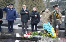 Фото 12: На Личаківському кладовищі вшанували пам’ять учасників бою під Крутами
