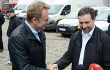 Фото 15: На площі Ринок відбулась презентація «Зміни в Укрпошті»: 50 нових автомобілів обслуговуватимуть місто Львів та околиці