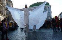 Фото 5: Карнавальною ходою у Львові розпочався «Золотий Лев на вулиці – 2017»