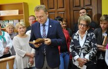 Фото 9: «Наше завдання – дати новий імпульс життя усім нашим бібліотекам», - А. Садовий