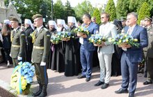 Фото 5: У Львові вшанували спочилих захисників України та помолились на могилі Патріарха Димитрія