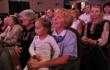 Фото 7: Мер Львова привітав усіх матерів з Днем матері