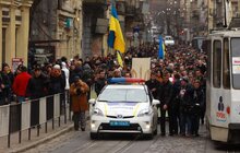 Фото 5: «В ці дні дуже важливо віддати шану нашим Героям», - А. Садовий