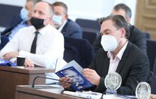 Фото 18: Львів святкує уродини Станіслава Лема: у сесійній залі Ратуші подискутували про великого львів’янина