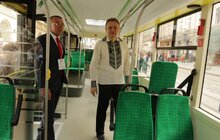Фото 13: Міський голова Андрій Садовий дав старт Електромобільному Марафону «Львів – Монте-Карло»
