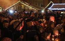 Фото 8: У Львові відкрили центральну міську ялинку