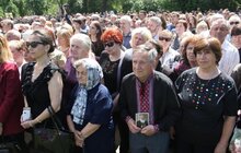 Фото 48: У Львові тисячі вірян попрощались з Блаженнішим Любомиром Гузаром