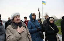 Фото 6: День Гідності та Свободи: на Меморіалі пам’яті Героїв Небесної Сотні запалили лампадки