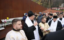 Фото 10: День Гідності та Свободи: на Меморіалі пам’яті Героїв Небесної Сотні запалили лампадки