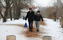 Фото 17: У парку Львова вперше використали кавову гущу для боротьби з ожеледицею
