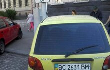 Фото 8: «Найпоширеніше порушення правил паркування – паркування на місцях для інвалідів» - ЛКП «Львівавтодор»
