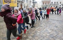 Фото 10: У Львові відбувся флешмоб з дітьми та молоддю з синдромом Дауна
