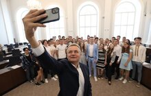 Фото 11: Премії від міста по 5 і 10 тис. грн отримали випускники за найвищі бали на ЗНО 2021