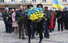 Фото 1: У Львові вшанували пам'ять В’ячеслава Чорновола