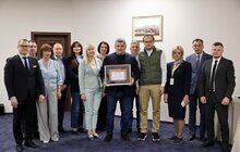 Фото 5: У Львові подякували готелям, які платять офіційні зарплати і допомагають людям після обстрілів