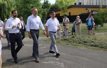 Фото 9: Робочий виїзд міського голови до мешканців вул. В. Великого, Кульпарківська, Симоненка