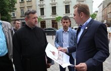 Фото 5: Розпочалися ремонтні роботи із заміни даху і вікон в храмі Пресвятої Євхаристії УГКЦ
