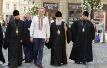 Фото 3: Святійший Патріарх Київський і всієї Руси-України Філарет вручив подарунки дітям з ДБСТ