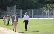 Фото 20: У Парку культури і відпочинку активно ремонтують вхідну арку та стадіон «Юність»