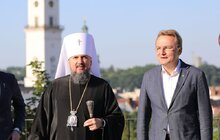 Фото 7: Блаженніший Епіфаній вшанував захисників України на Меморіалі Героїв Небесної Сотні у Львові