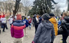 Фото 1: Десятки львів’ян долучились до забігу в межах міжнародної акції «16 днів активізму проти насильства»