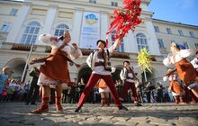 Фото 10: На пл. Ринок виступив військовий оркестр Національної академії сухопутних військ