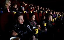 Фото 5: Дітей із модульного містечка повели в кінотеатр на українську Мавку