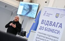 Фото 3: Творчі майстерні, спеціалізовані кріплення, розведення перепілок і не тільки: ветерани та їх рідні презентували свої бізнес-ідеї