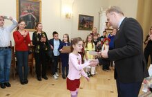 Фото 3: Міський голова Львова привітав та нагородив переможців загальноміського конкурсу дитячого малюнку «Купуй львівське!»