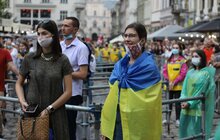 Фото 4: У Львові «Всьо чотко» — на пл. Ринок виступають Брати Гадюкіни
