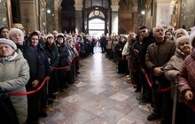 Фото 5: Похорон Степана Гіги: у Львові тисячі людей прощалися з народним артистом