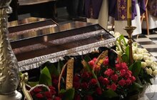 Фото 6: У Львові поховали перших загиблих внаслідок ворожого ракетного обстрілу міста