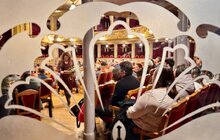 Фото 3: Мер Львова нагородив артистів Львівської опери з нагоди Дня театру