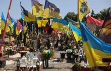 Фото 5: Митрополит Епіфаній сьогодні у Львові вшанував полеглих Героїв