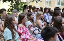 Фото 3: Перший урок у школах Львова проводили ветерани, волонтери та громадські активісти (відео)