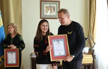 Фото 5: Мер Львова нагородив подяками і преміями працівників львівських училищ