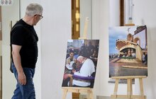 Фото 2: «Папа і Сихів»: у львівському храмі відкрили фотовиставку до 25-річчя візиту Івана Павла ІІ (фото)