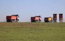 Фото 5: Купол Грибовицького полігону засіяли травою — скоро там можна буде пограти в гольф (відео)