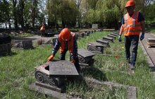 Фото 5: У Львові розпочали ексгумацію радянських поховань із Пагорба Слави (відео)