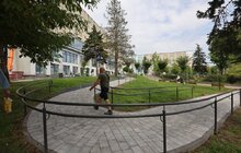 Фото 24: Як у Львові облаштовують безбар’єрний маршрут, який змінить тротуари, зупинки, парки та навіть автобуси (відео)