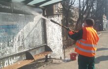 Фото 71: Комунальні служби дезінфікують місто: миють вулиці, тротуари, зупинки транспорту, сходові клітки будинків